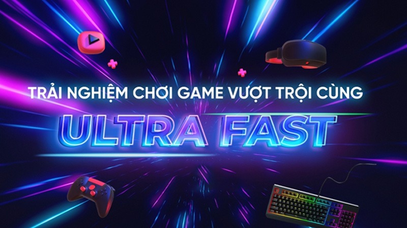 Banner trải nghiệm chơi game vượt trội Ultra Fast với tay cầm, bàn phím cơ và kính thực tế ảo gaming