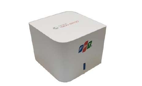 Access Point FPT AC1200Z mặt trước thiết kế khối vuông trắng logo FPT